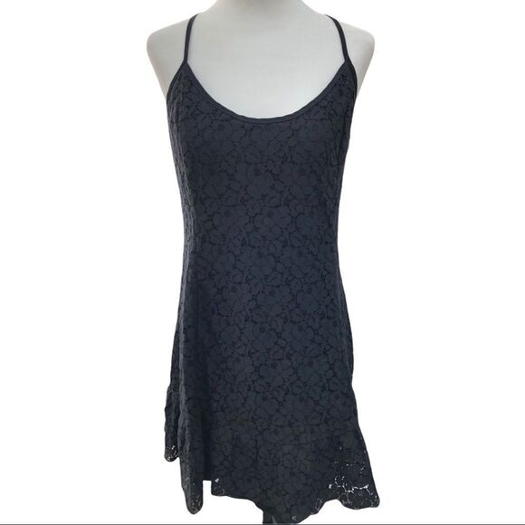 ARITZIA Tulula Shibuya Black Lace Mini Dress EUC - Picture 1 of 10
